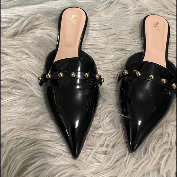 Stunning Valentino studded mules NWT size 39 - Picture 2 of 8